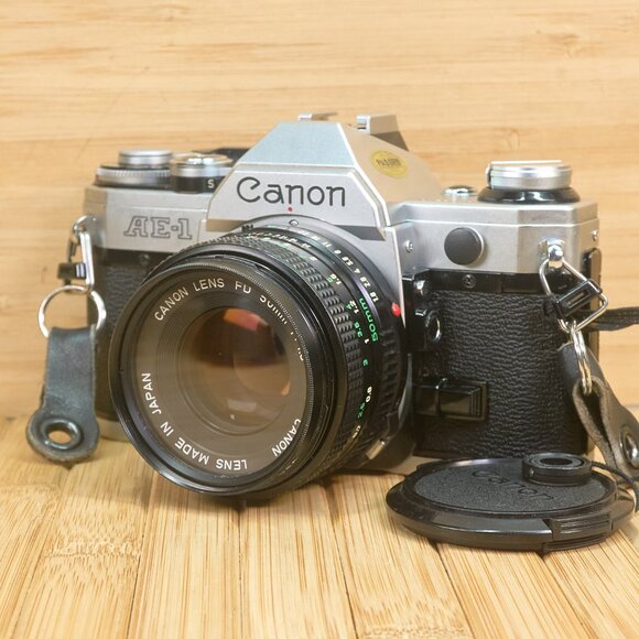 Canon AE-1 35mm Film Camera, with 50mm F1.8 FD Lens, Canon Speedlite 188A Flash - Picture 5 of 10